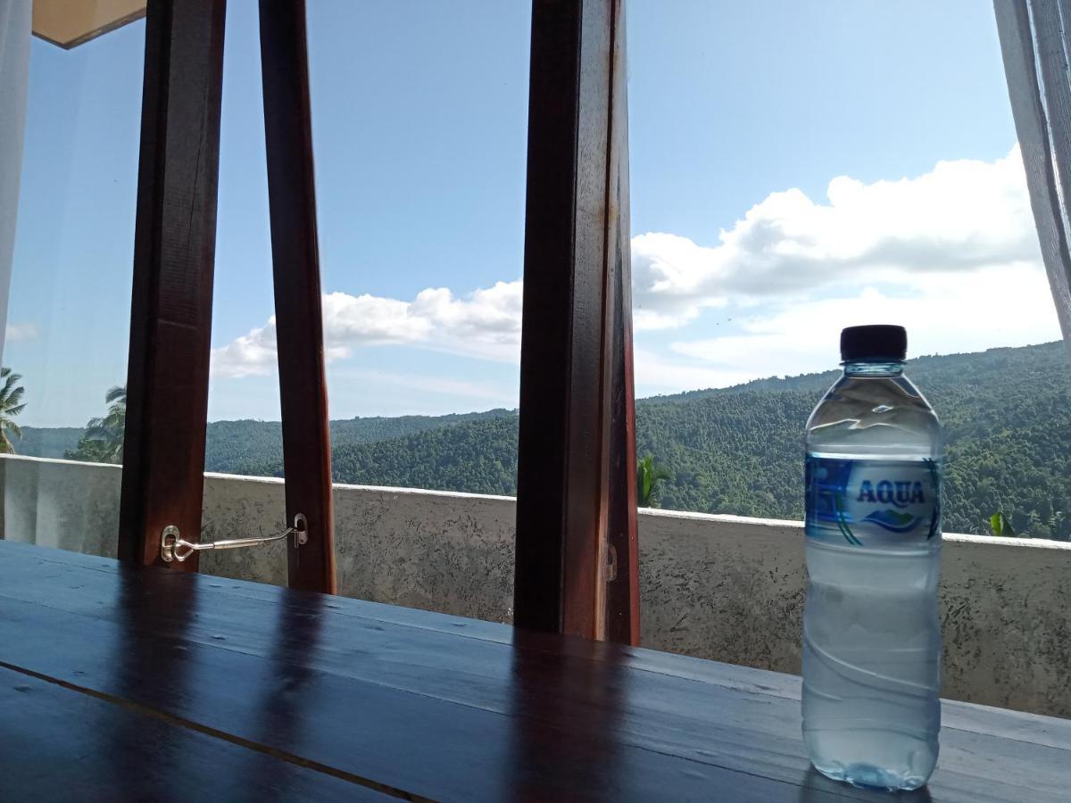 Aris Homestay And Warung Made 문덕 외부 사진