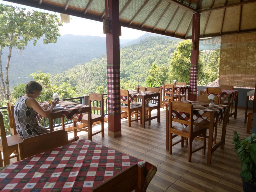 Aris Homestay And Warung Made 문덕 외부 사진