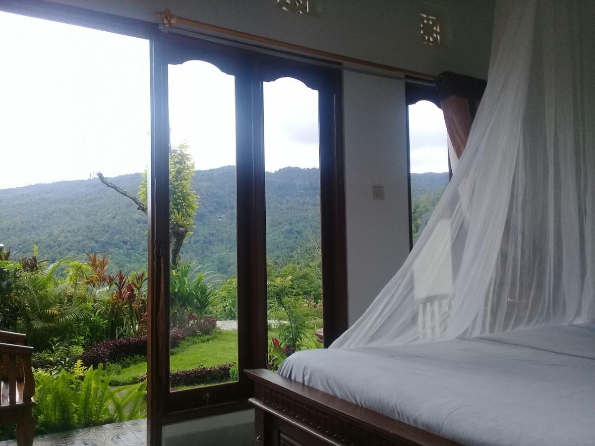 Aris Homestay And Warung Made 문덕 외부 사진