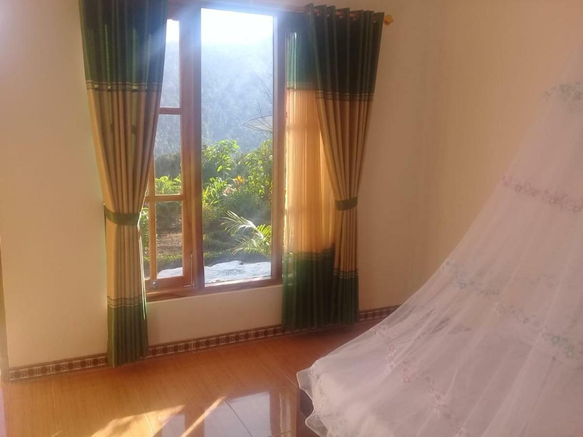 Aris Homestay And Warung Made 문덕 외부 사진
